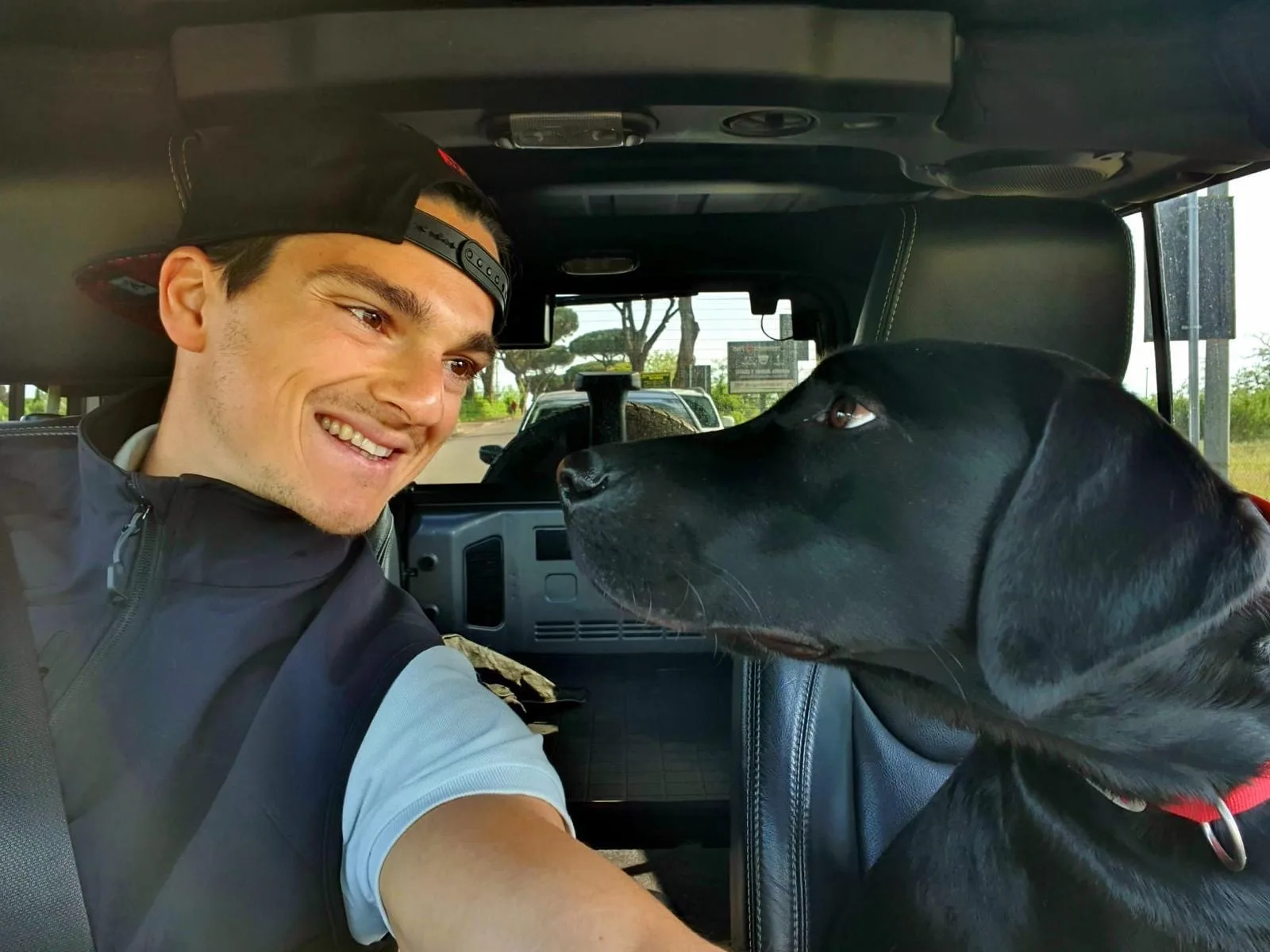 Andrea Tiberi con Peritas, la mascotte di ProMove